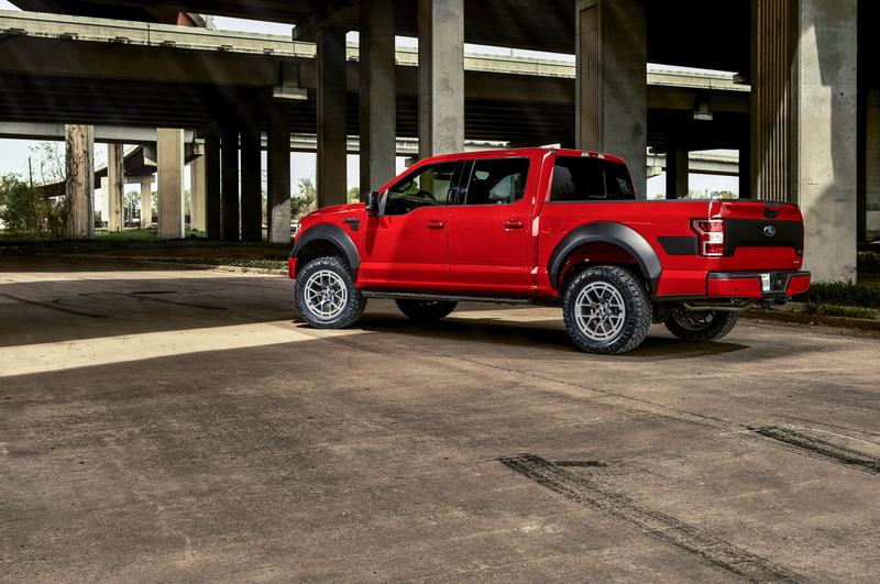 Illustration for article titled The 2019 Ford F-150 RTR Is Your Big Bouncing Off-Roading Beef-Boy Buddy